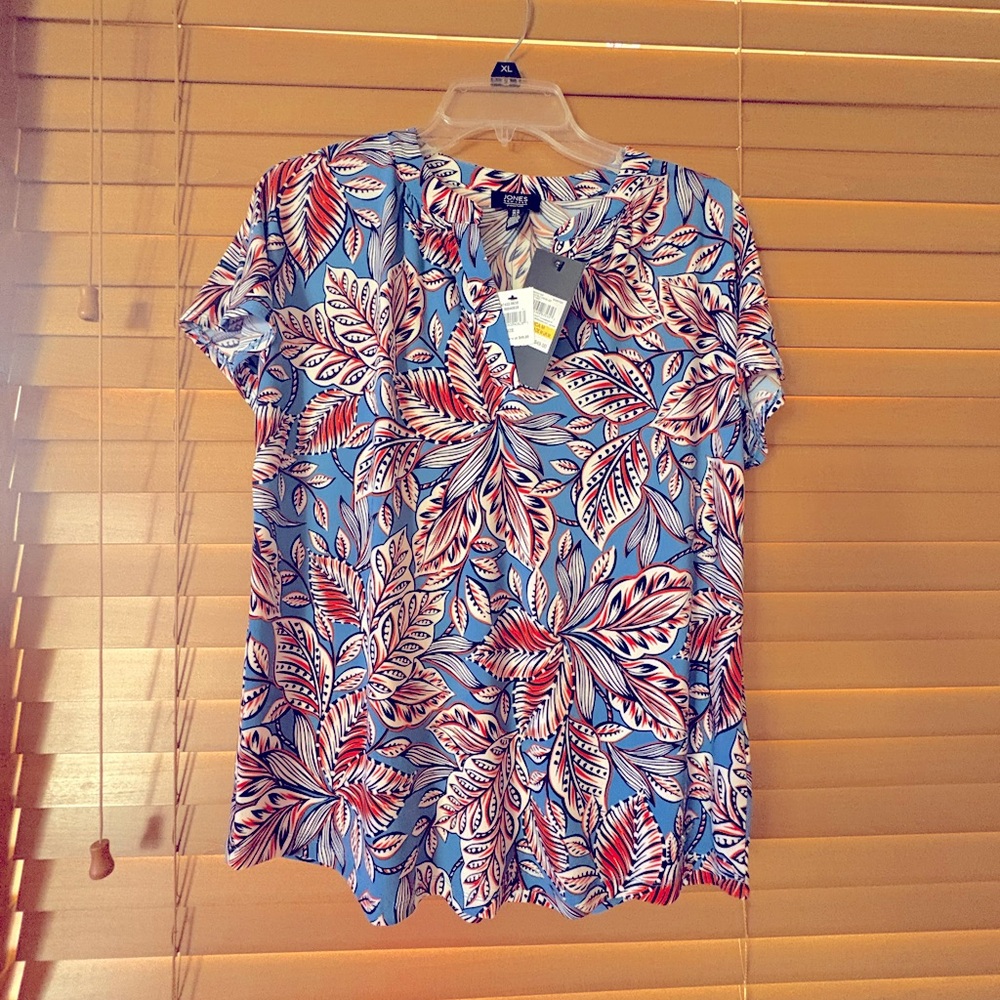 Jones New York Signature Blue Boxy Blouse, short sleeves size Medium
